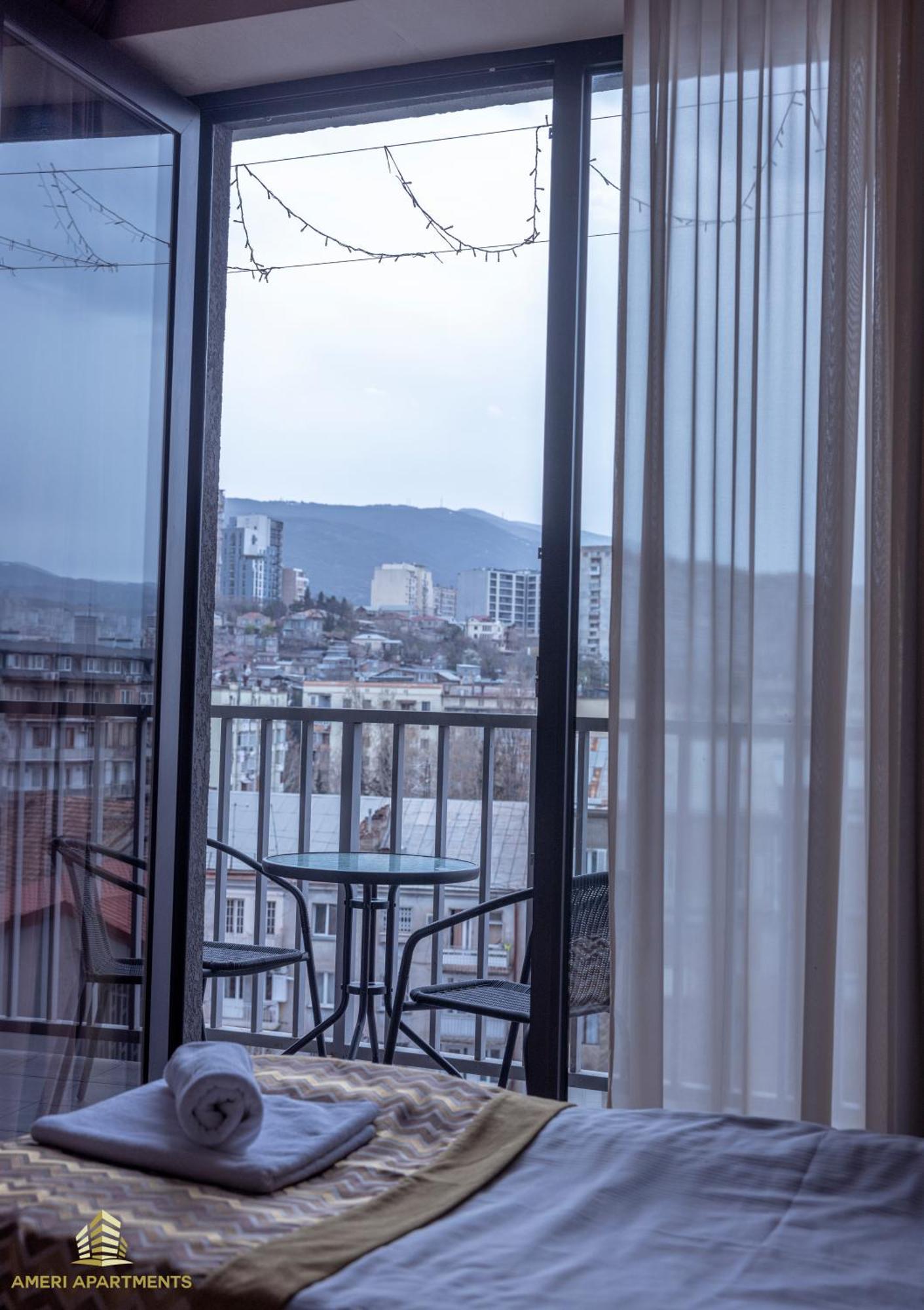 Ameri Apartments Tbilisi Phòng bức ảnh